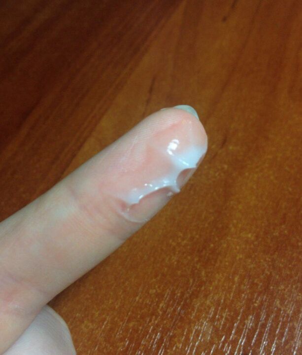 Gelarex-Creme hat eine angenehme Konsistenz.